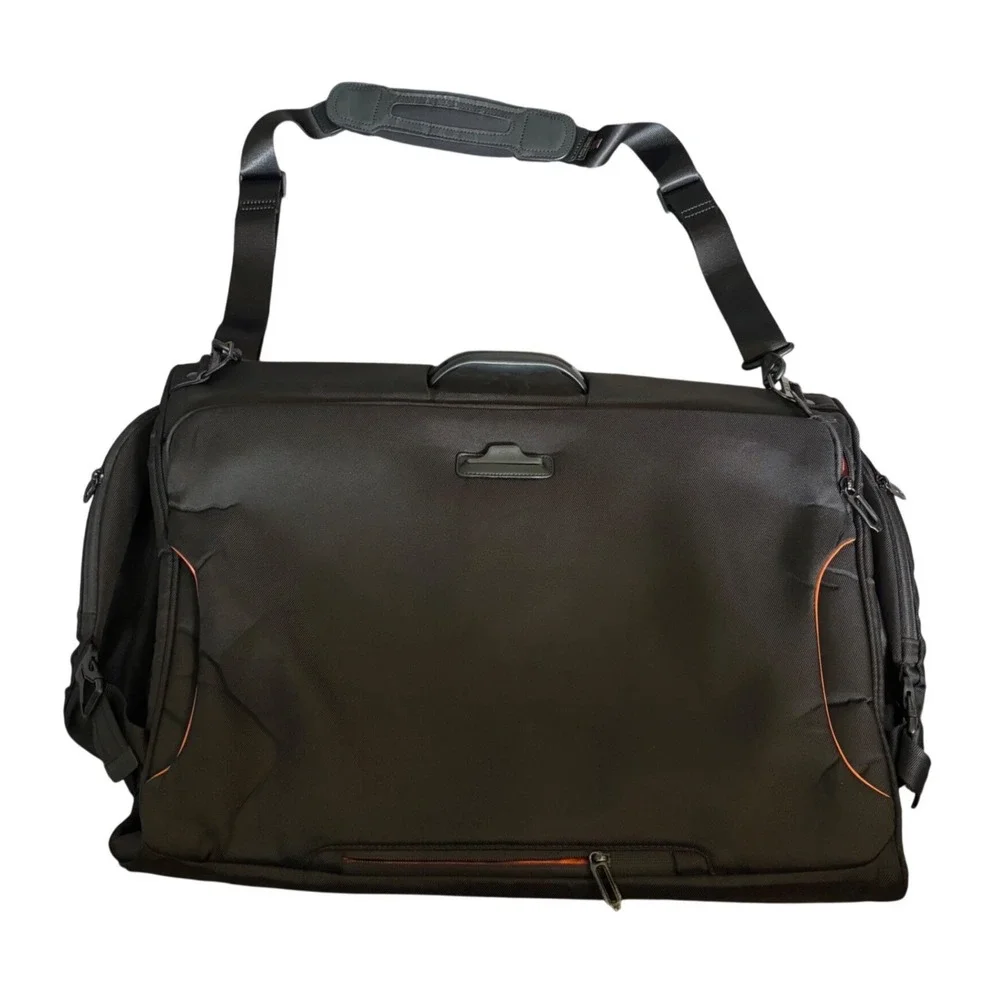 Tumi T-Tech Black Ballistic Nylon Tri-Fold Garment Bag Travel Suit Carrier